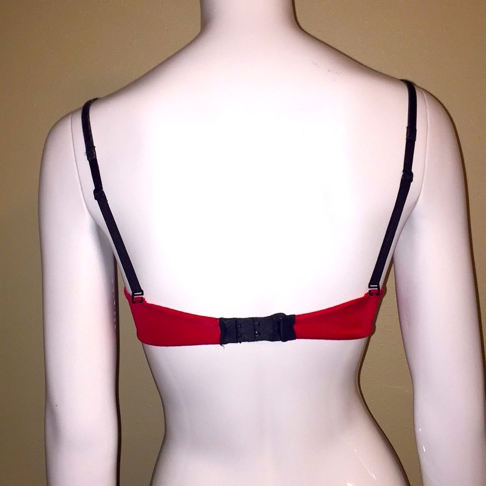 Victoria’s Secret, very sexy push up, bra size 32D - Picture 3 of 7